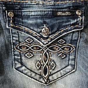 Miss Me mid-rise bootcut